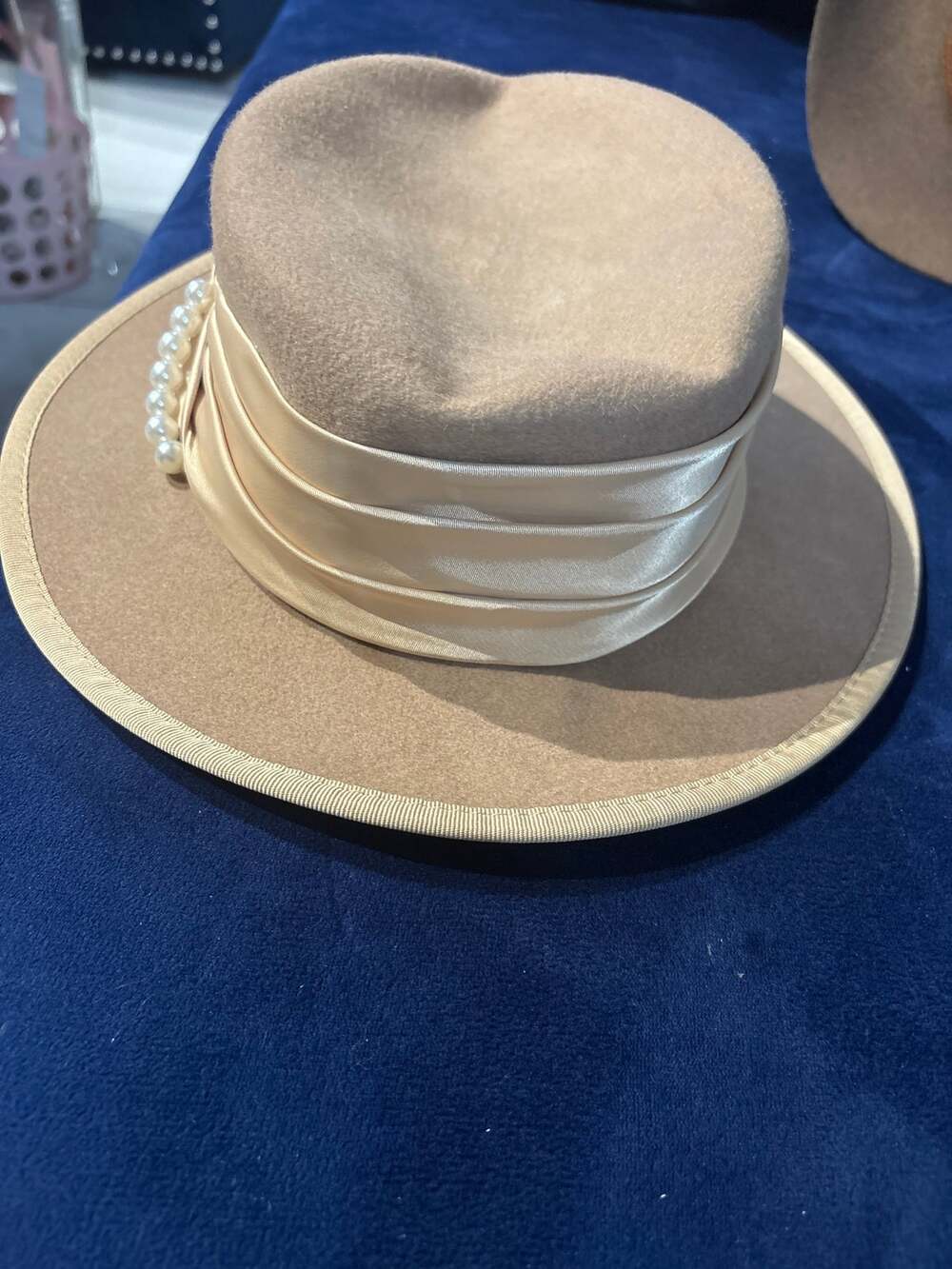 MauroPoli Luoning 100% Wool Cloche Hat Camel Tan Pearl Satin Band Medium